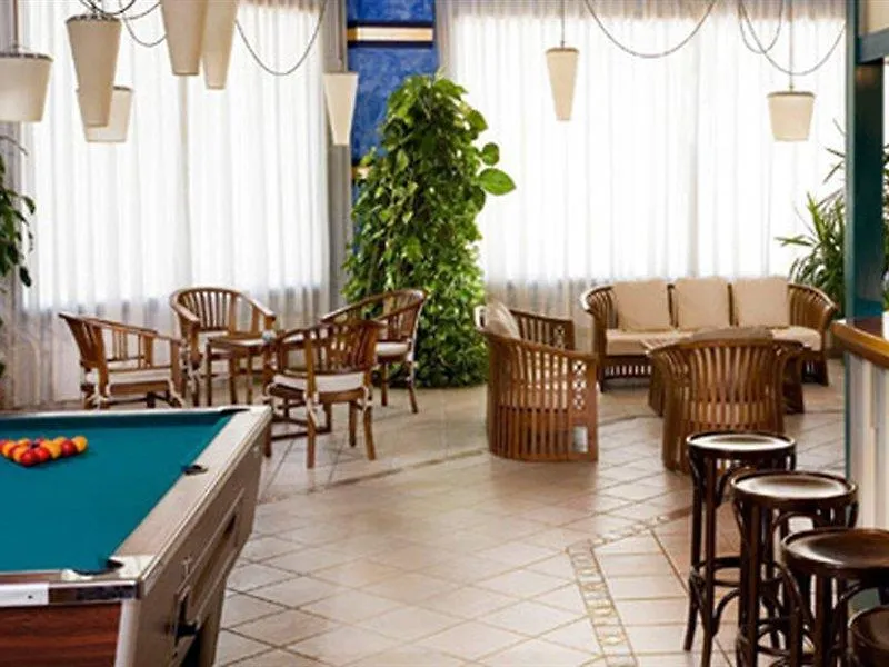Ponient Piramide Salou By Portaventura World Hotel Spain