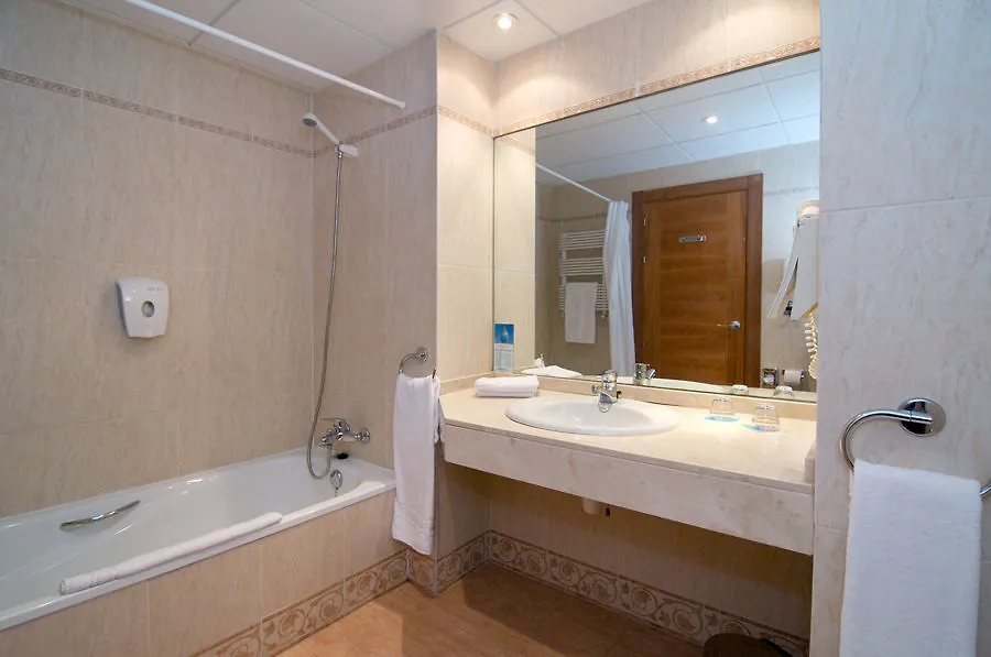 Ponient Piramide Salou By Portaventura World Hotel 4*,  Spain
